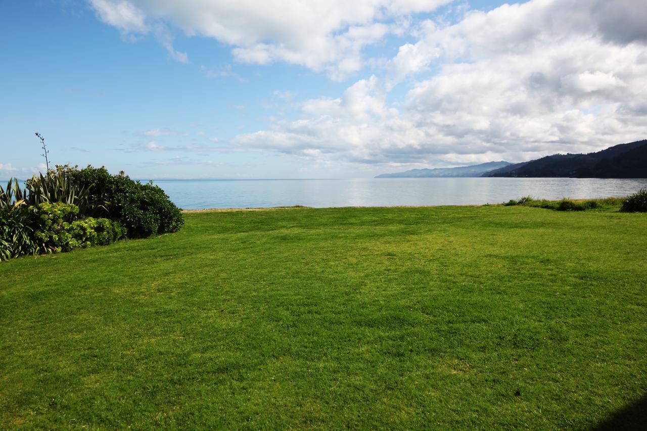 Te Puru Beach Lodge Esterno foto