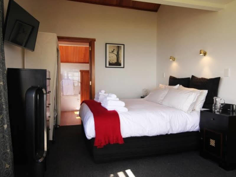 Te Puru Beach Lodge Esterno foto